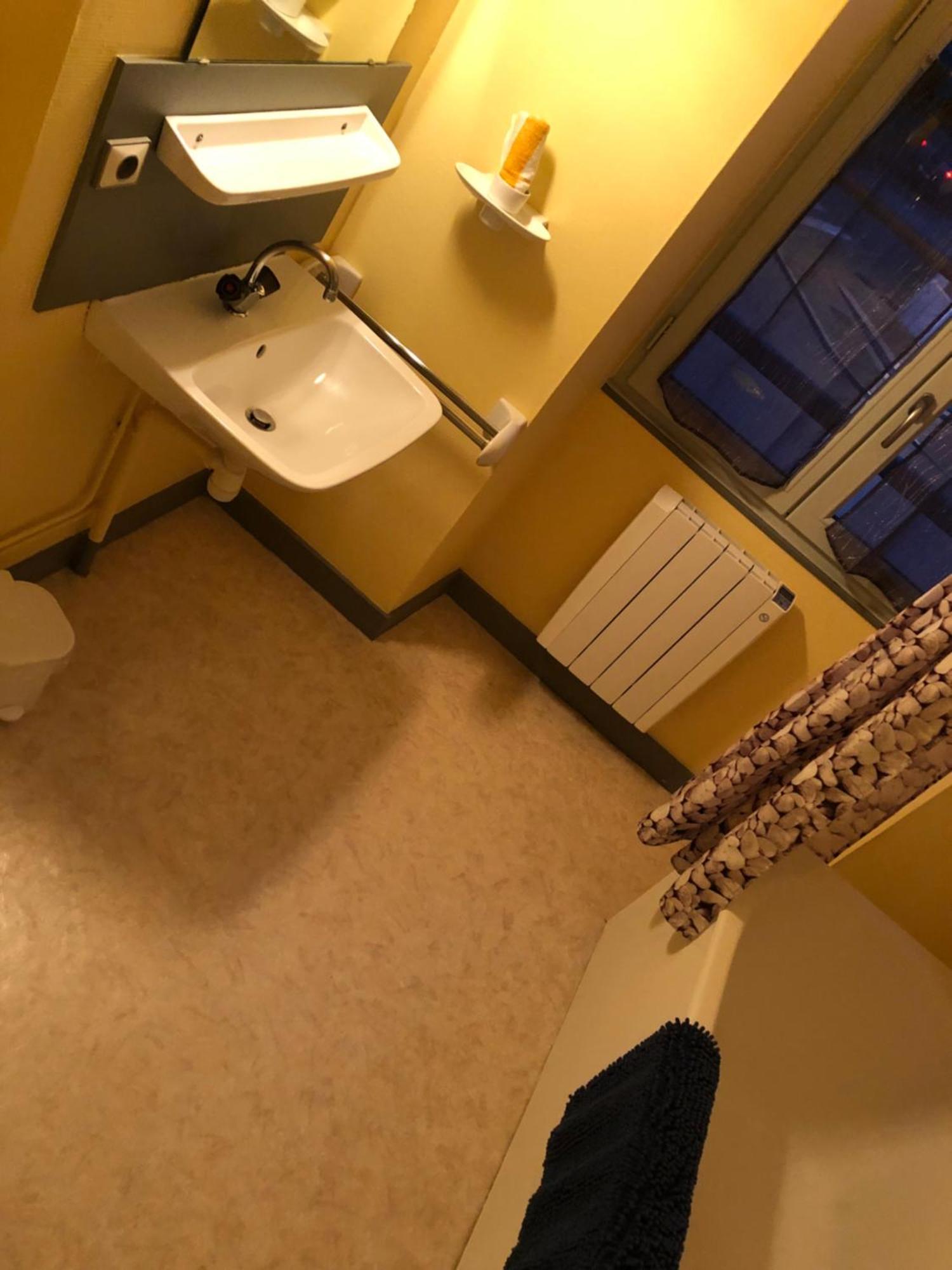 Rest Hotel L Ardoise Auge Экстерьер фото